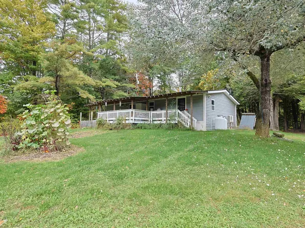 87 Depot Road, Hartland, VT 05048