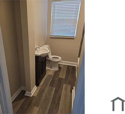 12 Courtland Dr — Photo 2
