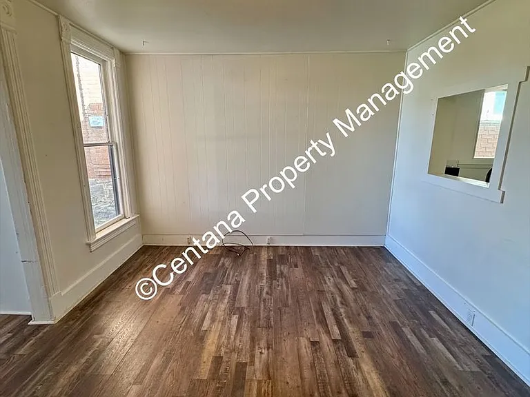 854 Main — Photo 14