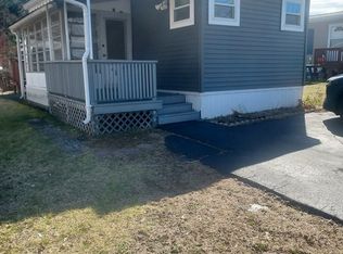 79 Mayflower Ave, Taunton, MA 02780