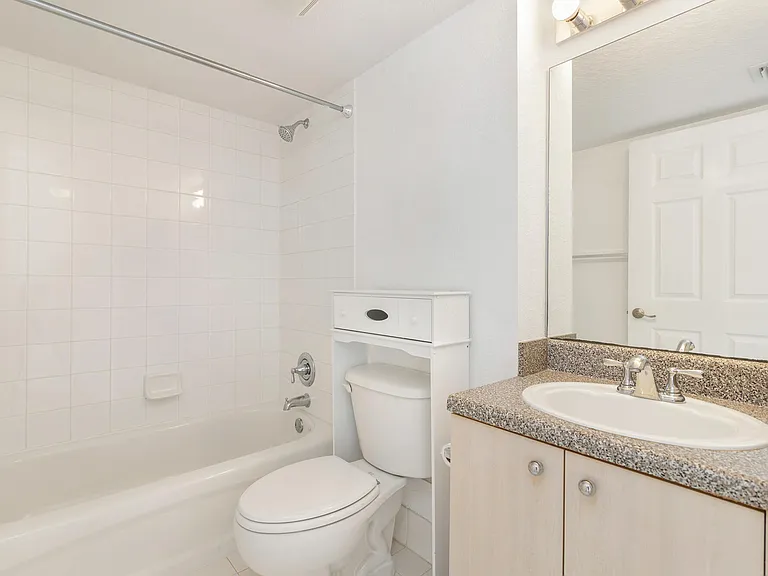 1801 N Flagler Dr #519 — Photo 14