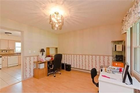 3rd image of 21W643 Park Ave