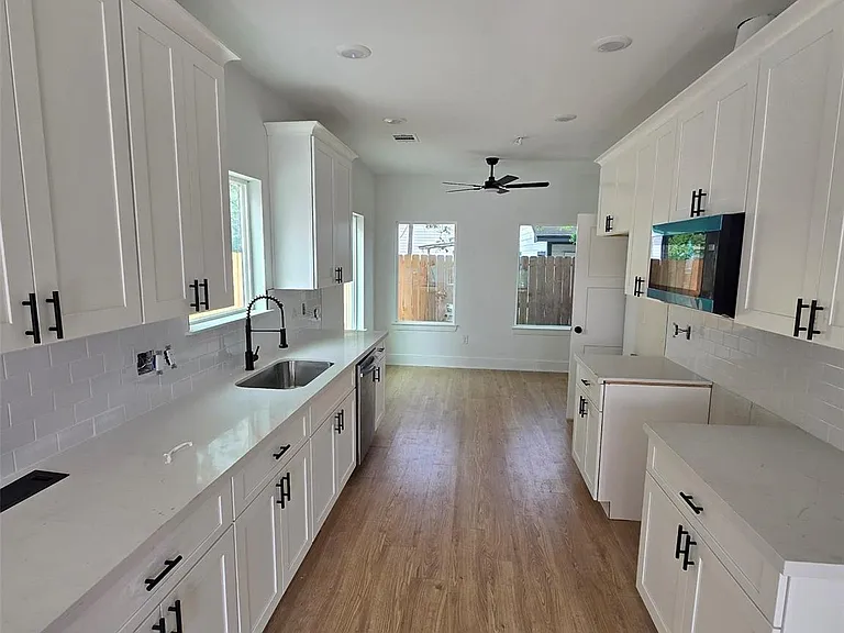 4562 Teton St #B — Photo 6