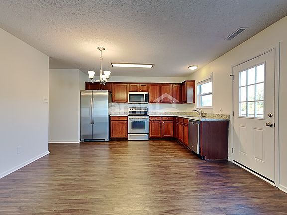 3rd image of 10258 Golden Dr