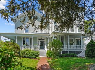 Pine Lodge, Newport, RI 02840