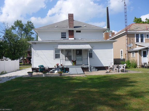 5th image of 133-135 W Indiana Ave