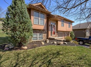 209 Shaley Cir, Council Bluffs, IA 51503