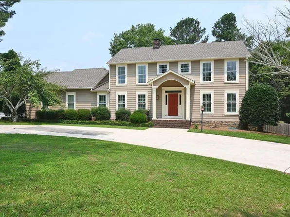 1630 Mockingbird Ln NE, Cullman, AL 35055