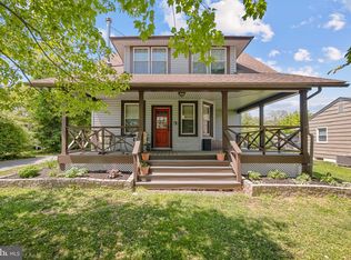 27412 Ridge Rd, Damascus, MD 20872
