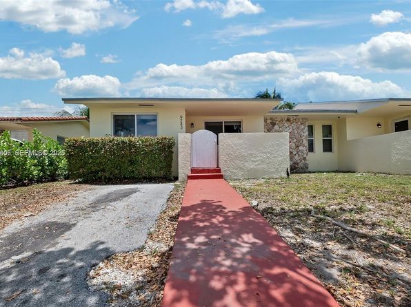 9243 SW 204th Ter #0