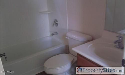 5th image of 1082 N Cole Dr