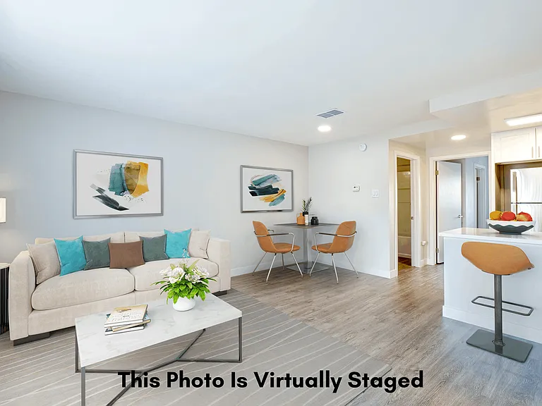 11208 S Western Ave — Photo 32