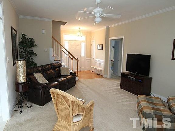 4th image of 50 Scotts Pine Cir