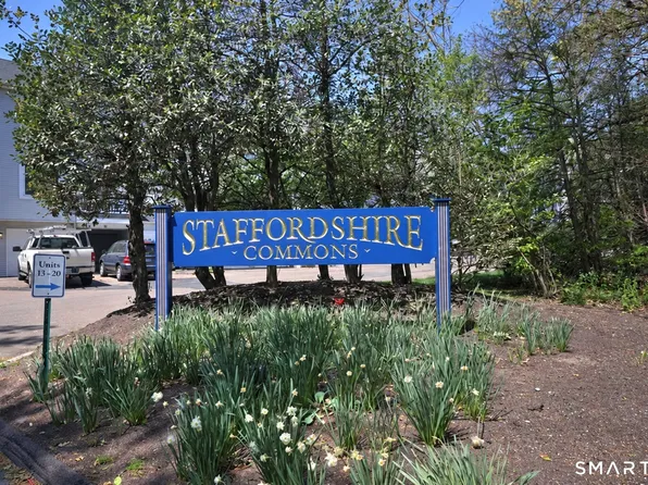 12 Staffordshire Commons Drive #12, Wallingford, CT 06492