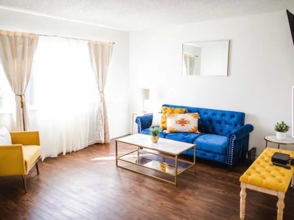 237 E Harold Court, Visalia, CA 93291