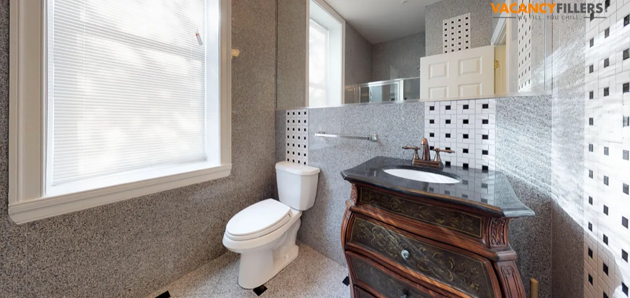 2101 Bolton Street — Photo 3