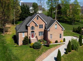 1806 Cumberland Dr, Harrisonburg, VA 22801