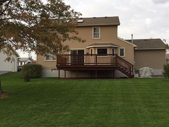 2nd image of 1062 Hollister Dr