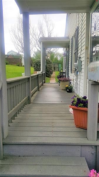 2nd image of 723 Giffin Ave