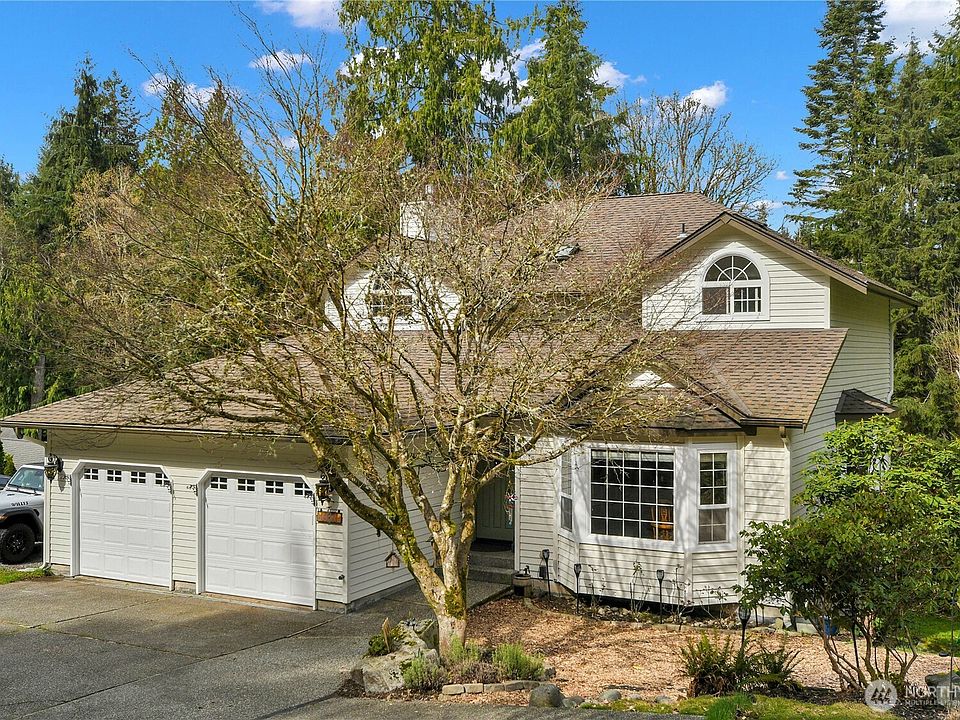1st image of 6807 156th Street NW