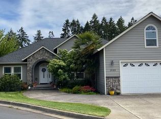 1668 Scardi Blvd, Sutherlin, OR 97479