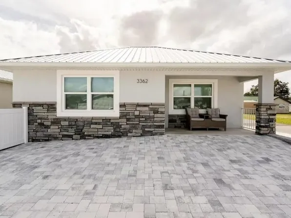 3362 Fry St, Sarasota, FL 34239