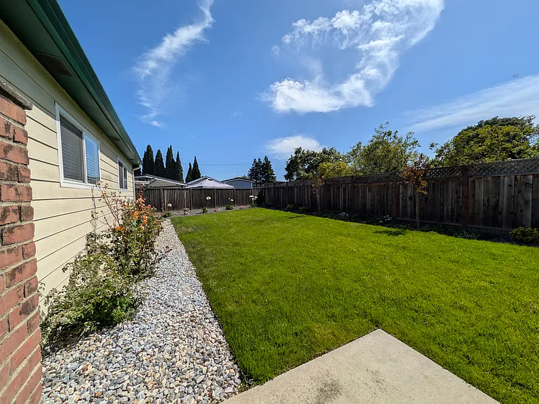 6743 Flanders Drive Backyard