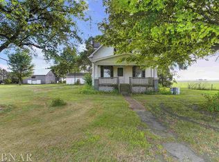 1768 N 1200 East Rd, Heyworth, IL 61745