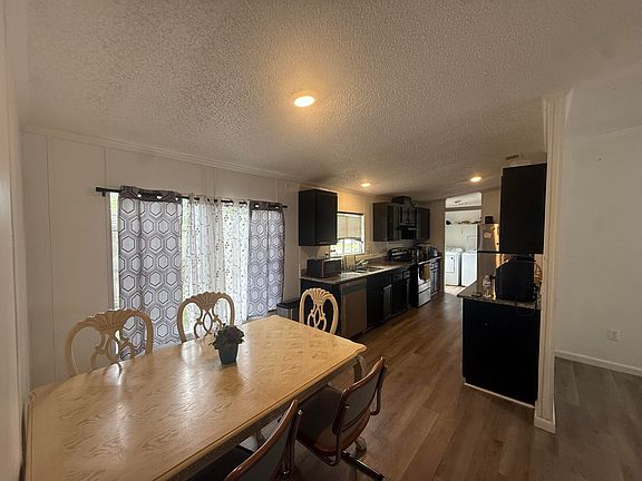 3rd image of 10548 Sandalfoot Blvd SW