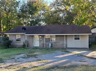 414 E Ada Ave, Wilburton, OK 74578