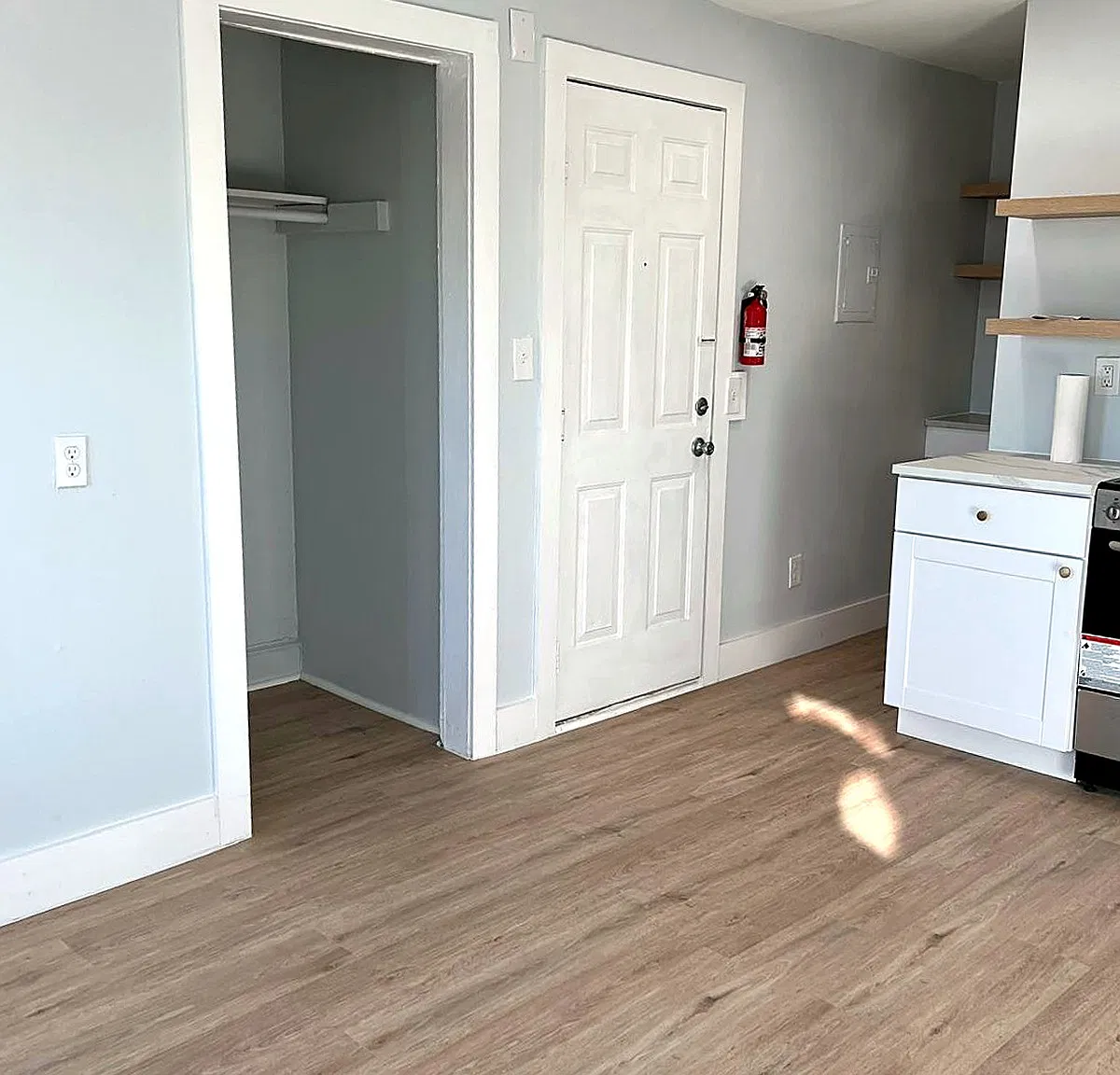 33 Atlantic Ave — Photo 3