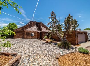 5808 Hogan Ave, Farmington, NM 87402