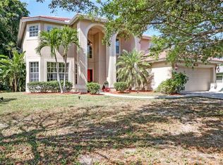 3338 Captains Cv, Naples, FL 34112