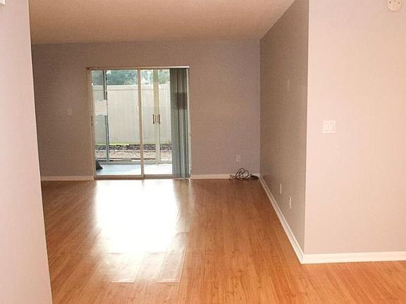 5th image of 2839 NE 3rd St APT 107