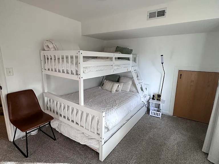 880 Homestead Dr — Photo 35