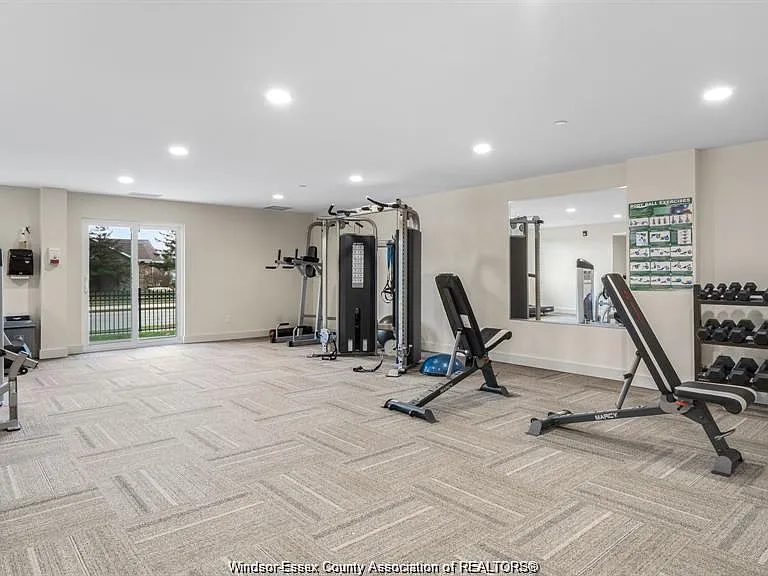 1675 Banwell Rd #309 — Photo 8