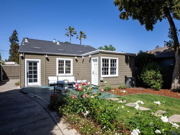 945 Evelyn St, Menlo Park, CA 94025