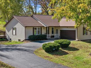 E7173 Eagle Ridge Ct, Reedsburg, WI 53959