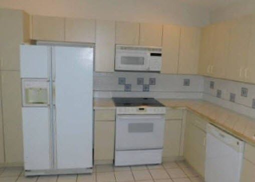 5th image of 3950 Dafilee Cir