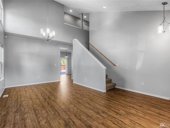 3rd image of 1507 64th St SE