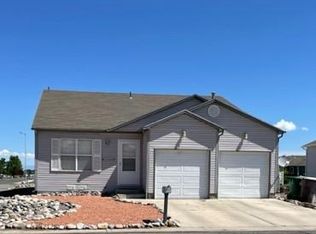 1964 Sneffels St, Montrose, CO 81401