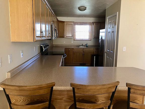 Kitchen-includes appliances