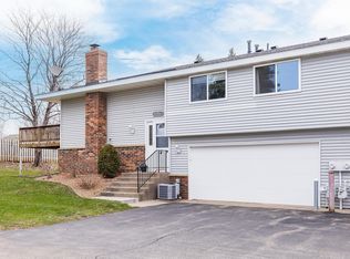 1706 E 123rd St, Burnsville, MN 55337