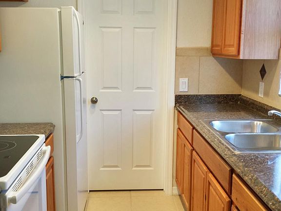 5th image of 5604 Canosa Dr
