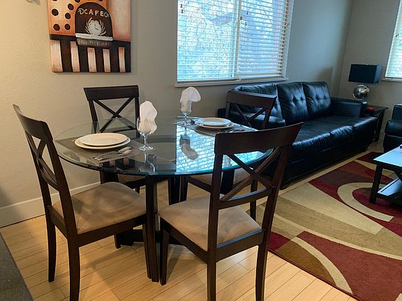 2nd image of 1739 N Gilpin St APT 2