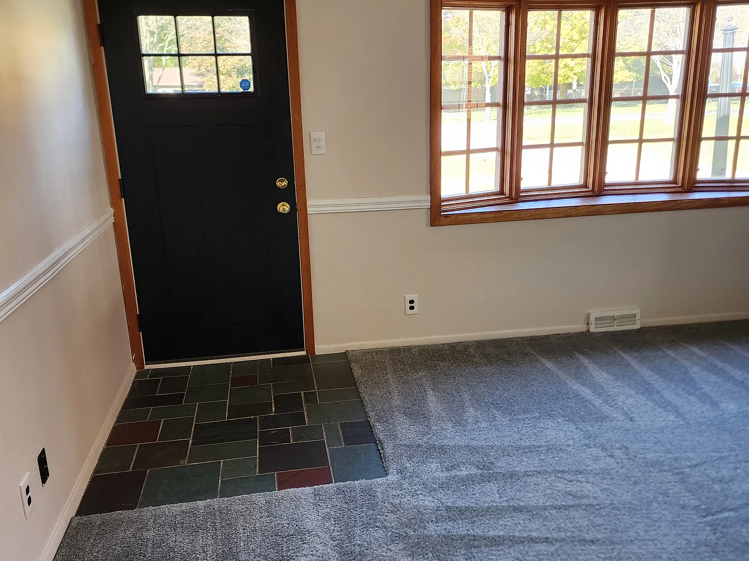3 bed, 1875 sqft, $1,950 — Photo 4