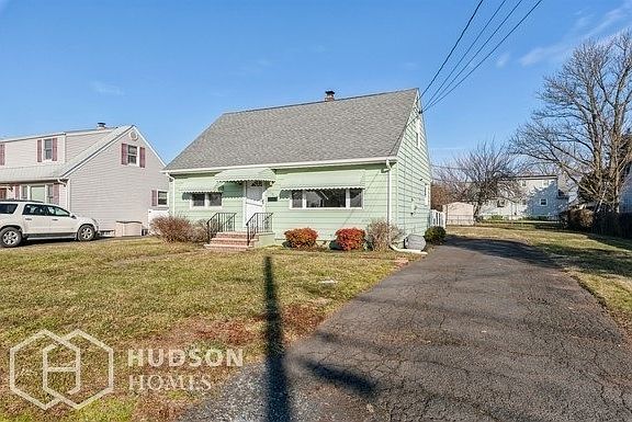 2nd image of 1308 Gress St