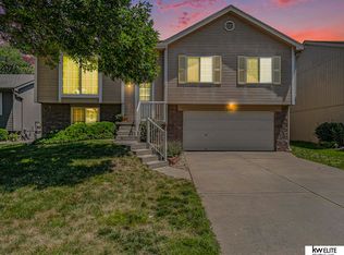 5769 S 186th Ave, Omaha, NE 68135