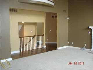 4th image of 2478 Parkway Ct