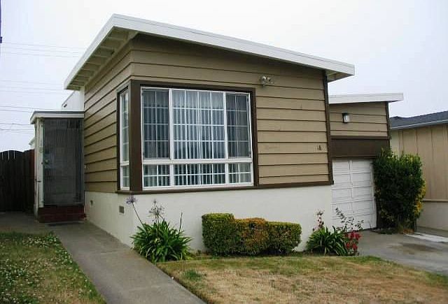 1st image of 18 Oceanside Dr